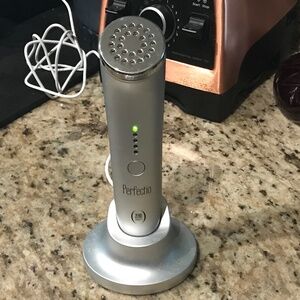 Perfecto Beauty Device $15